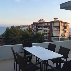 Bardhi Apts Sarandë